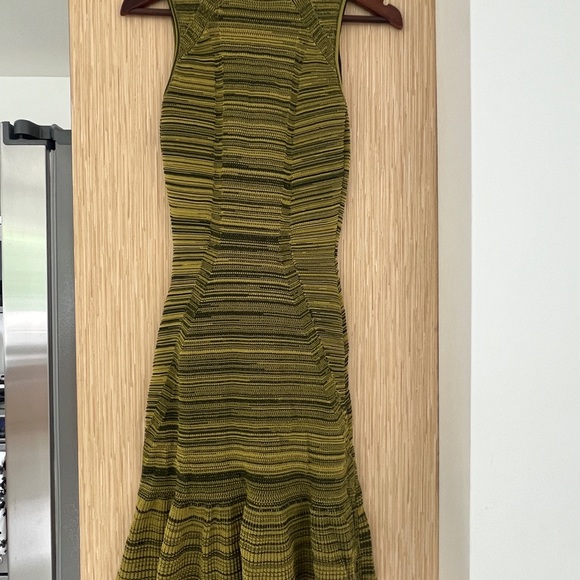 Sold - Picture 2 of 6